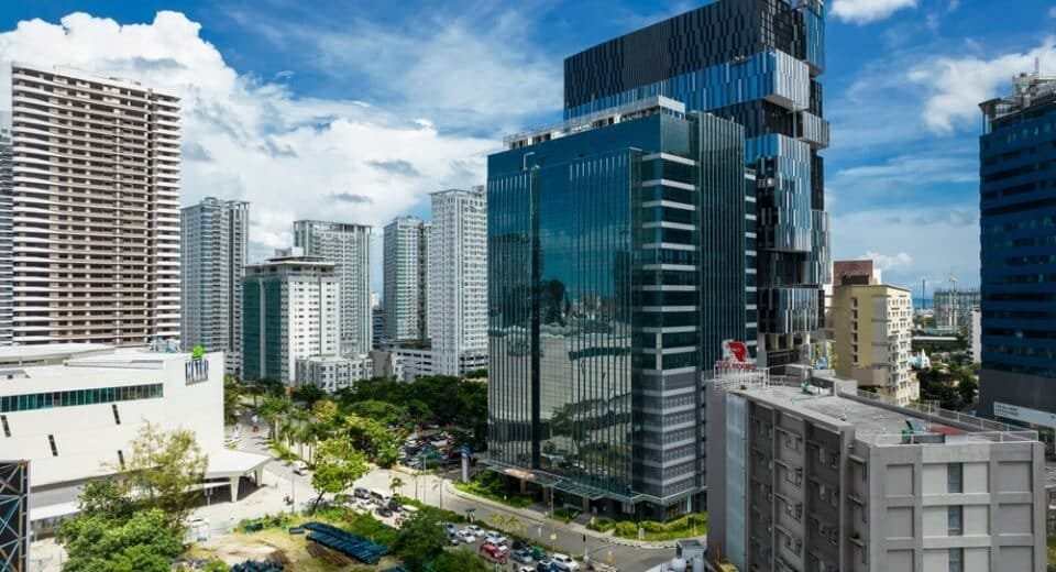 shutterstock 2162825571 - Cebu Spotlight