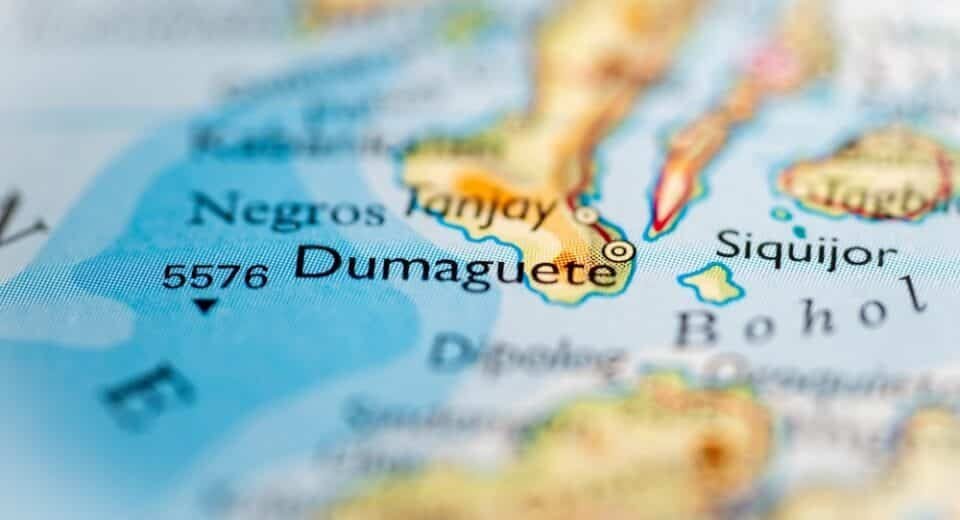 Negros, Siquijor Unite as a Trade Hub 3 Negros, Siquijor Unite as a Trade Hub
