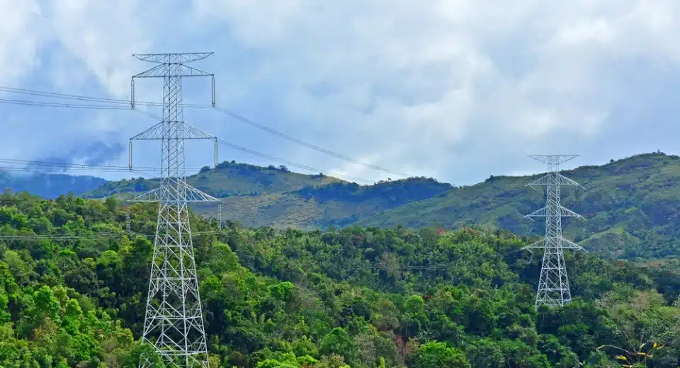 NGCP’s Transmission Fee Hikes: Are They Justified? 8 NGCP’s Transmission Fee Hikes: Are They Justified?