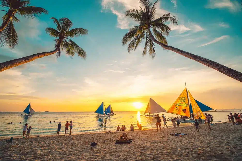 Tourism at Risk: Government Stalls Boracay Energy Upgrades 1 Tourism at Risk: Government Stalls Boracay Energy Upgrades