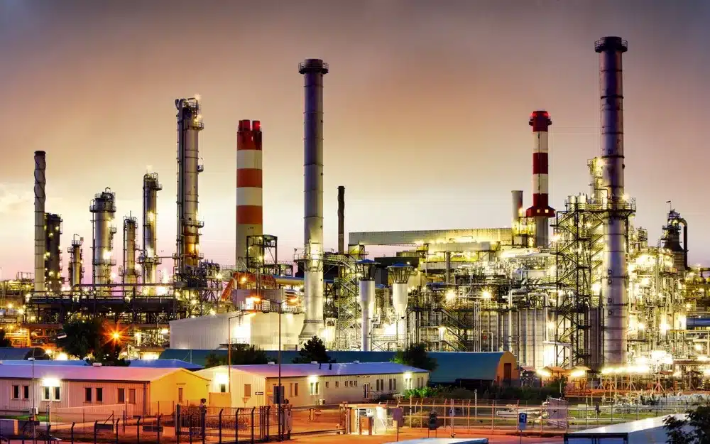 Even in a Renewable Future, Fossil Fuels Still Keep the World Running 5 Even in a Renewable Future, Fossil Fuels Still Keep the World Running